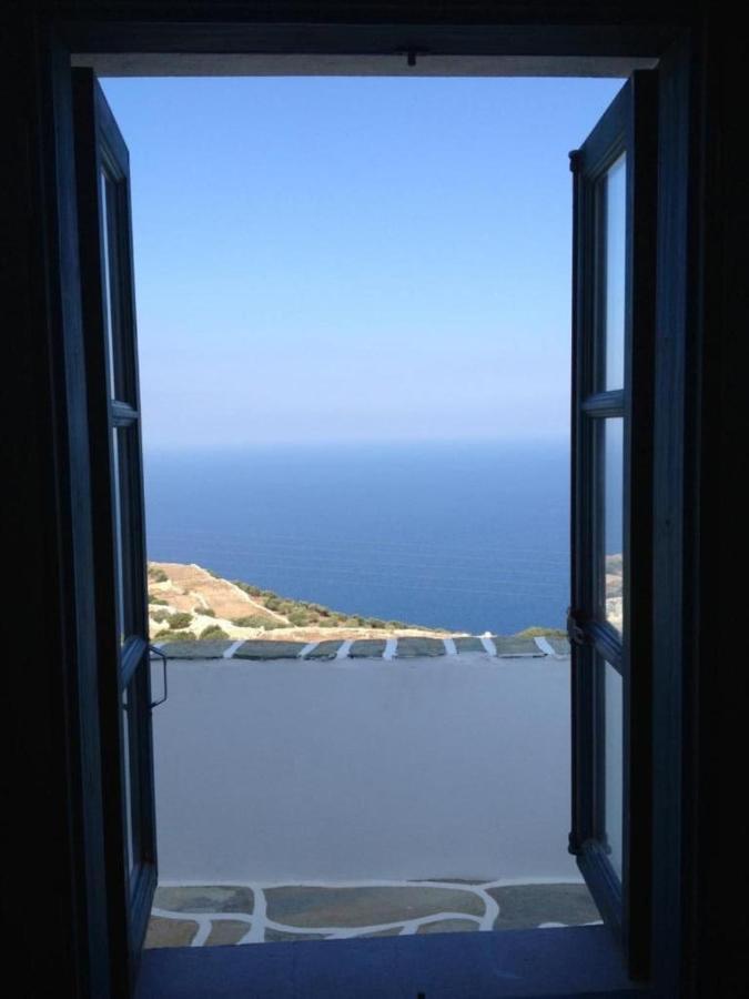 Kifines Suites Folegandros Town Exterior photo
